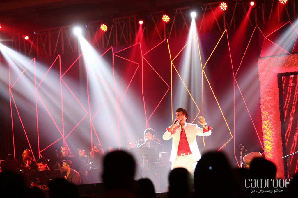 Sonu nigam concerts chartalernas